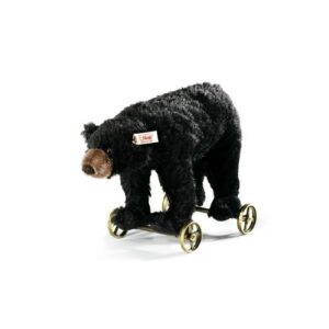 Schwarzbär auf Rädern